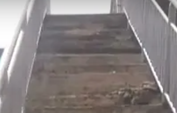 Enugu residence defy use of pedestrian flyover