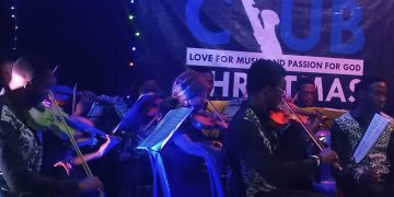 12-24 Club hosts Carole, Gives Scholarship Award