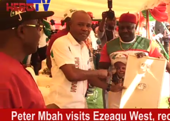 Townhall Meeting: Anagolu gifts Peter Mbah in Ezeagu West