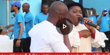 Comedy: Watch How Nwanyi Abakaliki comedy held the crowd at E&C Logistics branch opening at Trade Fair Market, Lagos