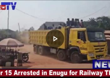 VIDEO: Isi Uzo Vigilante Arrest Railway Vandals, Move Them To Police Command